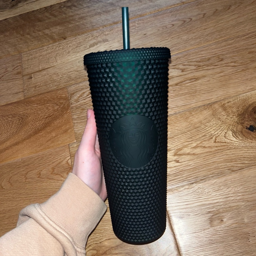 Green 2022 spring Starbucks cup